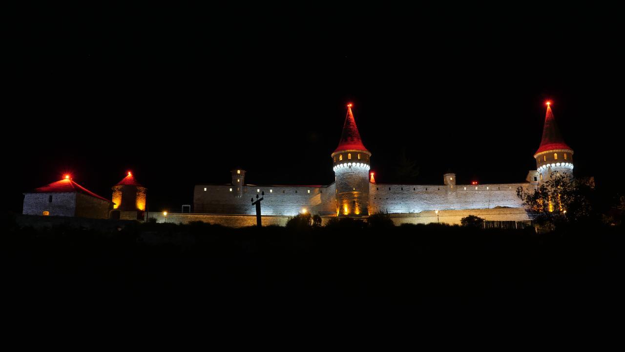 Nazar Stodolya Hotel Kamianets-Podilskyi Luaran gambar